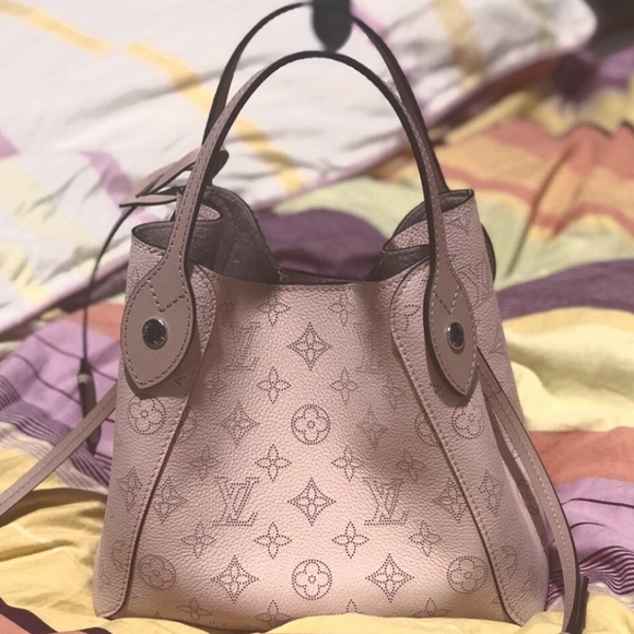 SOLD 💔Louis Vuitton 💎Hina PM Leather Bag💕 - Picture 16 of 16